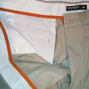 men's light tan dockers d3 size 36/30